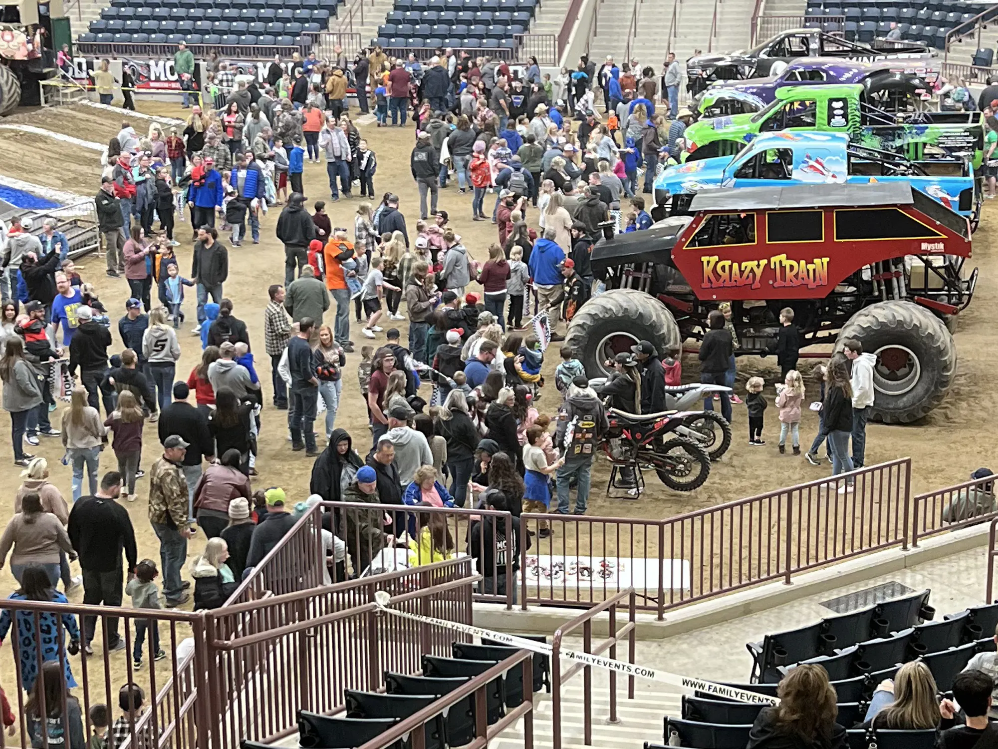 PIT PARTY – 1 Hour Prior to Show